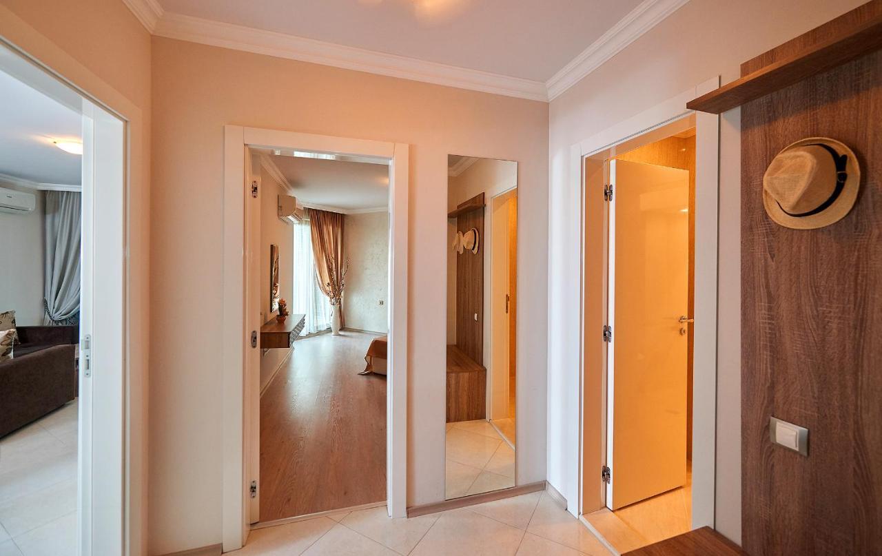 Boutique Rose Gardens Pomorie Apart otel Dış mekan fotoğraf